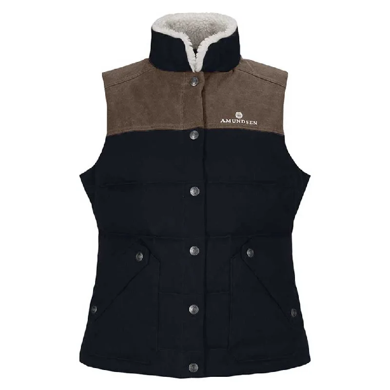 Huntress Vest Comfortable Garments For Women