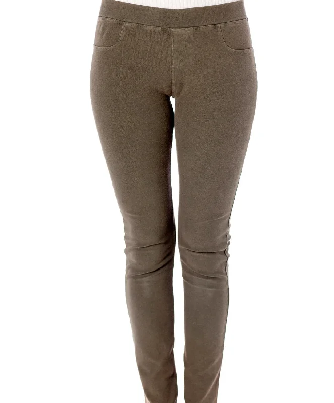 Capri Jeggings In Army Women's Transitional Attire