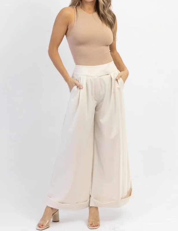 Art Collector Wide Leg Trouser In Beige Winter Wardrobe Clearance