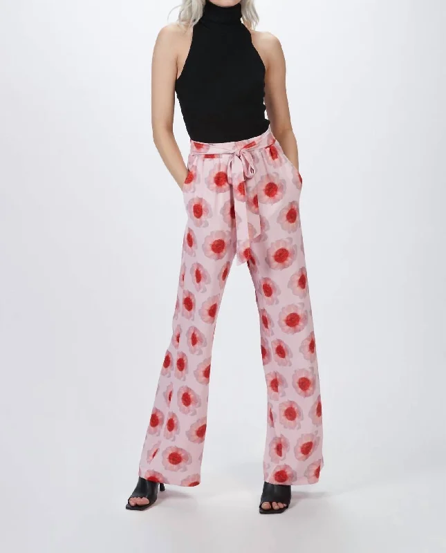 Novyanna Trousers In Pink Anemone Women's Athletic Clothes