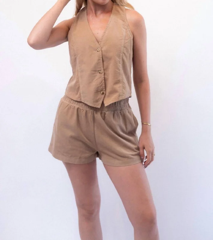 Willow Corduroy Shorts In Camel Comfortable Women's Attire