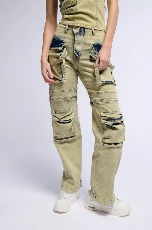 CAPRICE DISTRESSED DENIM CARGO CONVERTIBLE ZIP OFF PANT Trendy Outfits For Girls