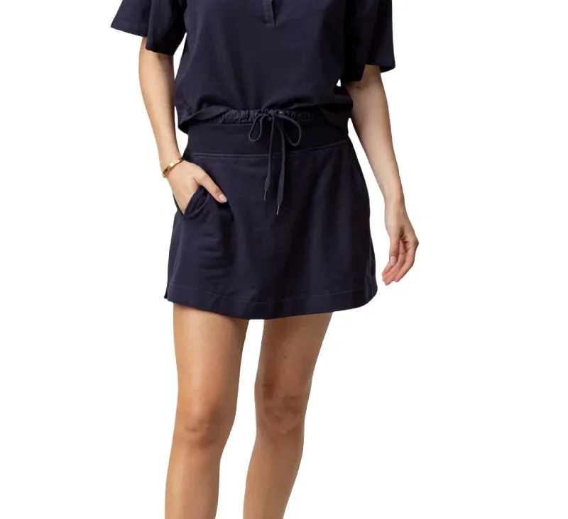 Faylinn Skort In Navy Timeless Women's Outfit