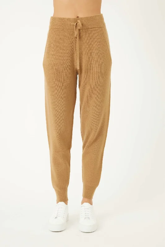 Bailey Jogger In Camel Chic Women's Clothing