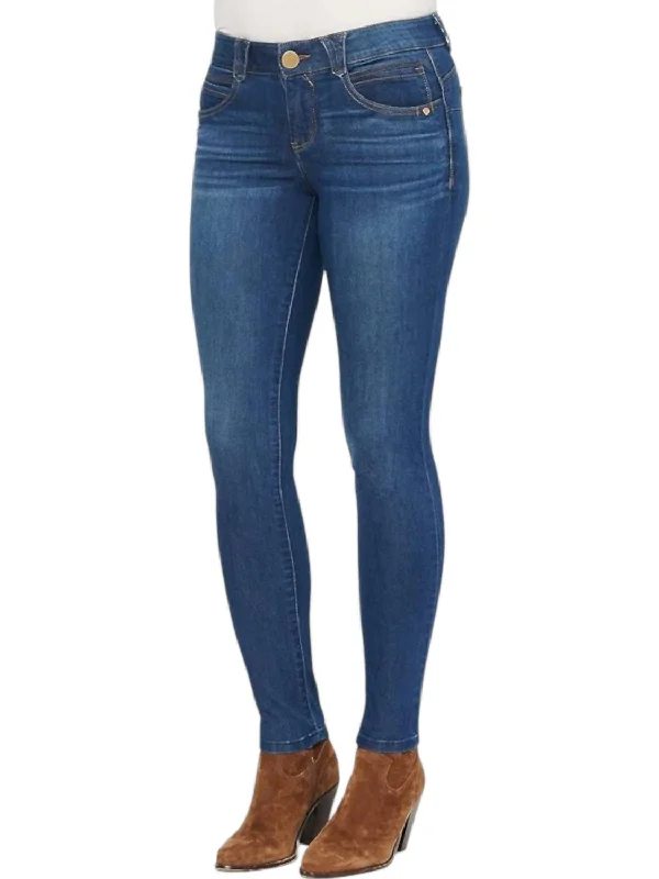 Luxe Ab Solution Jegging In Blue Women's Casual Wear Outfit