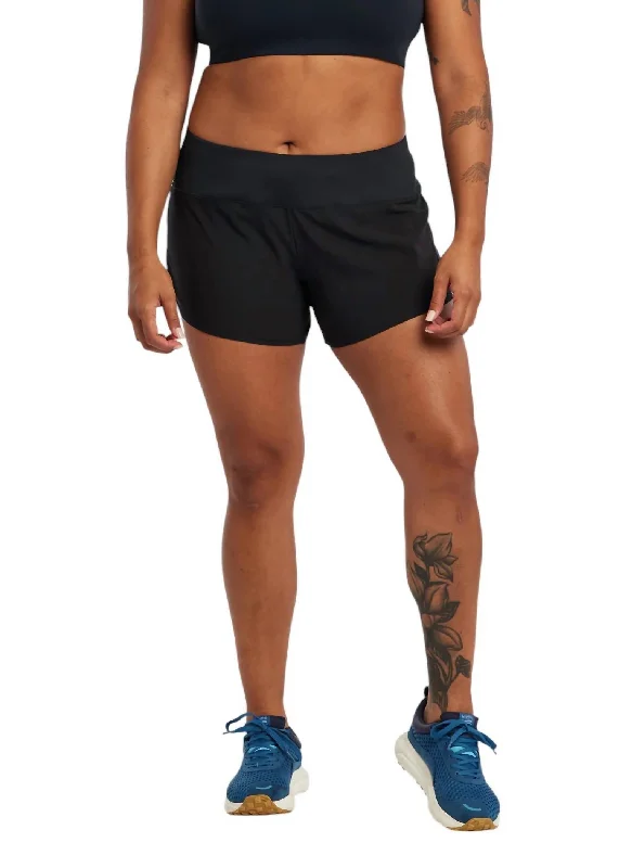 Women's Roga Shorts In Black Trendy Women's Apparel